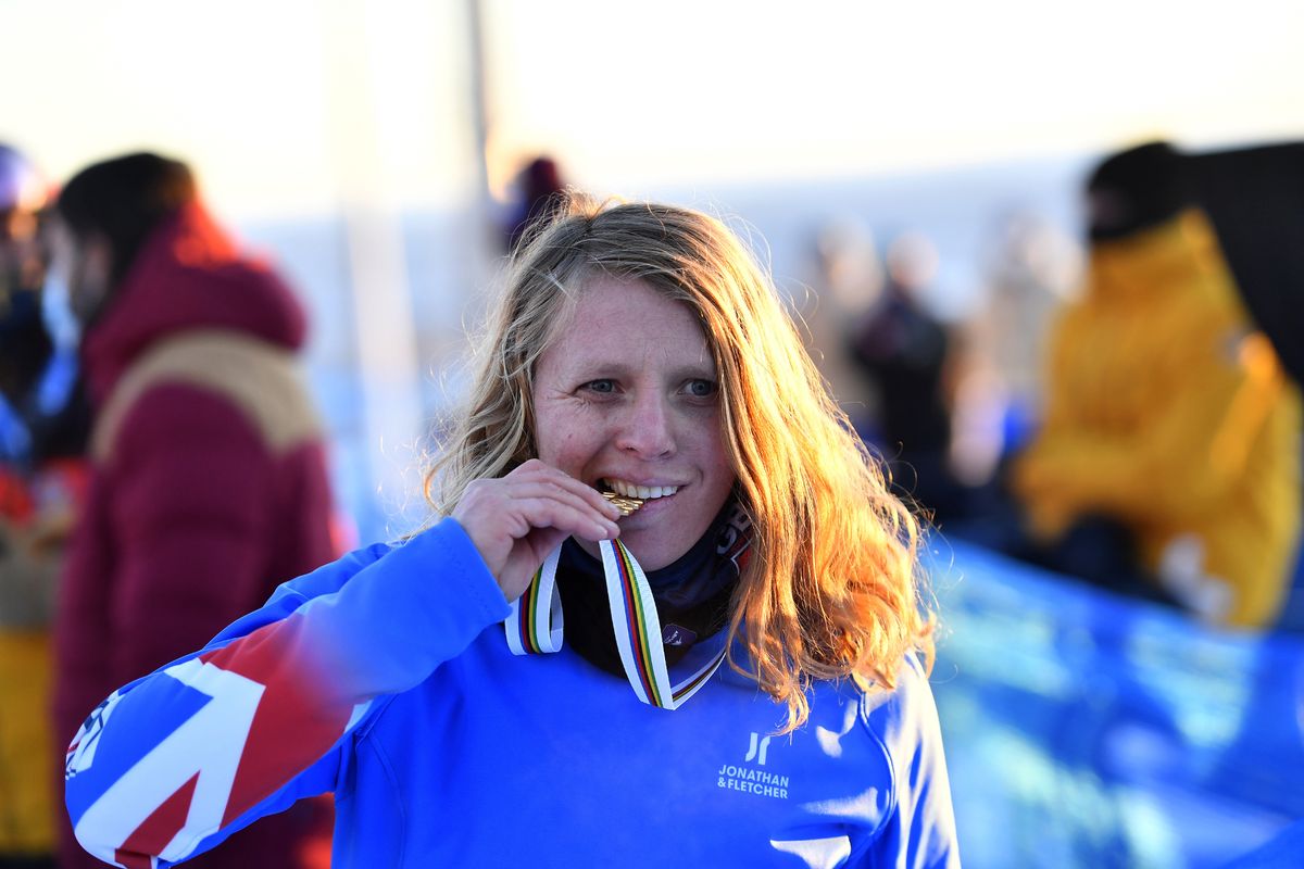 Шарлотта Бэнкс