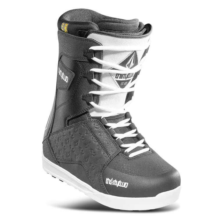 ThirtyTwo Lashed Volcom: колlaб двух культовых брендов, флекс 6/10